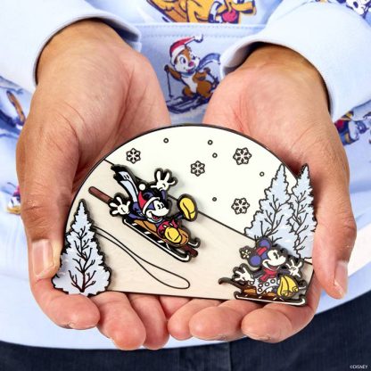 Mickey & Friends Winter Wonderland 3" Collector Box Sliding Pin - Image 2